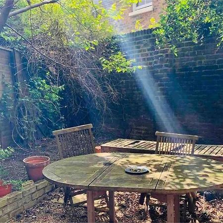 Beautiful 2 Bed/ 2 Bath Notting Hill Garden Flat Apartment ลอนดอน ภายนอก รูปภาพ